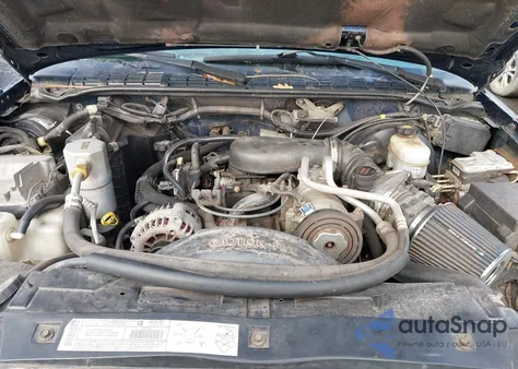 2003 Chevrolet S-10 Ls z USA, uszkodzony, nr VIN 1GCCS19X438235682